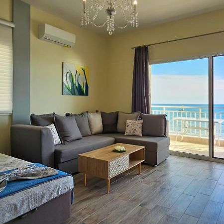 Hara Apartment In Front Of The Beach Paralía Esterno foto